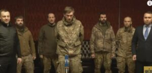 …Кремль умудрился взбесить россиян двумя неожиданными решениями  Видео