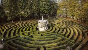9 самых необычных в мире лабиринтов из живой изгороди, по которым нужно прогуляться хотя бы раз в жизни