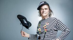 «Бог видит всё, но в свидетели не пойдет»: 20 афоризмов Аркадия Давидовича