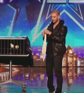 Иллюзия с голубями, поразившая весь мир  Видео