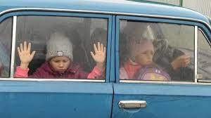 Бежали из-под обстрелов, попали под чиновников