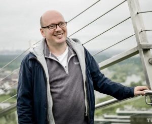 У моей жены всё цветёт