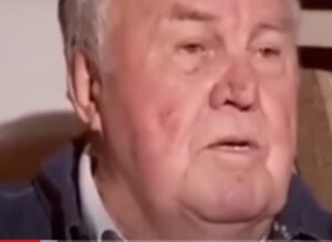 ВОЛОСЫ НА ГОЛОВЕ ДЫБОМ!  Видео