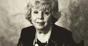 Ироничное и оптимистичное стихотворение Ларисы Рубальской «Годы идут, годы движутся»