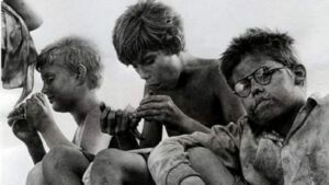 Как 6 подростков выброшенных на необитаемый остров, прожили там 15 месяцев