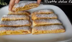 Если у вас есть 2 яблока  и 1 яйцо! сделать этот знаменитый Бискотти, который сводит мир с ума.  Видео