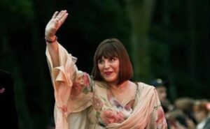 Актриса Наталья Варлей продала элитную недвижимость в Москве и переехала в домик в лесу