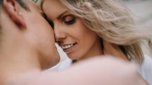 Израильтянин подал иск на 350.000 шекелей против любовницы-иностранки