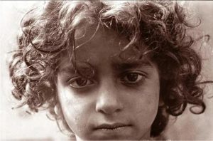 История о том, как цыганка рожала и отдавала людям детей