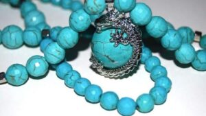 Бирюза: легенды и история самоцвета