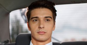 Какие они милые! Популярный актёр Станислав Бондаренко поделился своими семейными фотографиями