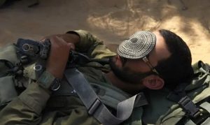 Позвонил приятель. Тот самый, которому все не то и не так.