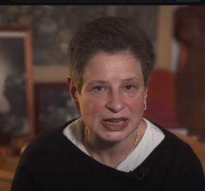 «Никакого Крыма Хрущев Украине не давал»: Нина Хрущева — как биография деда повлияла на наследников  Видео  и