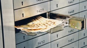 Шесть лет я скрывала свои доходы от мужа и оказалось, что не зря!