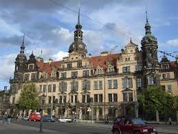 Сокровища на миллиард евро похищены в Дрезденском музее «Зеленые своды»