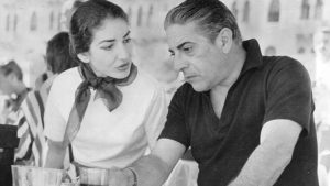 Аристотель Онассис и Мария Каллас: величайшая оперная дива потеряла голос из-за любовных неурядиц, а ее любимый женился на другой