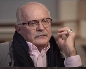 Дикий барин Михалков. Как Бесогон потерял талант и выжил из ума. Стукач и подхалим царька  Видео