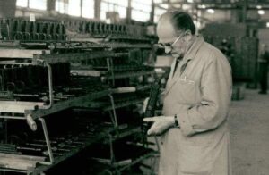 Узи Галь — создатель легендарного пистолет-пулемета