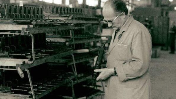 Узи Галь — создатель легендарного пистолет-пулемета