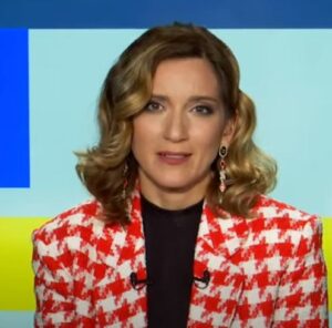 царёк vs. Зеленский. Какими мы увидели двух воюющих президентов  Видео