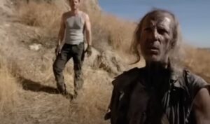 КОСМИЧЕСКИЙ КОРАБЛЬ ПОТЕРПЕЛ КРУШЕНИЕ НА ПЛАНЕТЕ ДИНОЗАВРОВ. ФАНТАСТИКА. Галактика Юрского периода  Видео