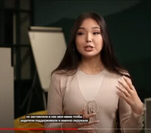 Настоящий Феномен — Казашка в 18 лет знает 10 языков мира — Актоты Ассанова из Казахстана  Видео