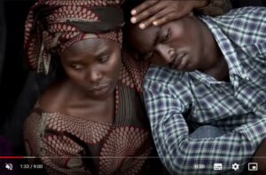 ОСЕДЛАТЬ ТАКОЙ БОЛЬШОЙ МОЖЕТ НЕ КАЖДАЯ | ПЕРВАЯ БРАЧНАЯ НОЧЬ, АФРИКА  Видео