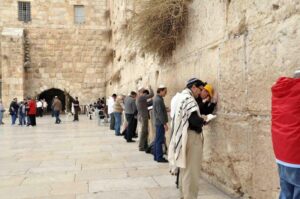 Александр Новицкий — Праздничное: