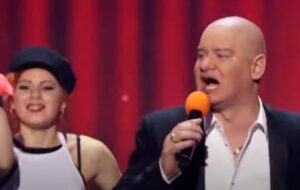 За эту песню их могли реально закрыть — Квартал 95 опять спел про власть  Видео