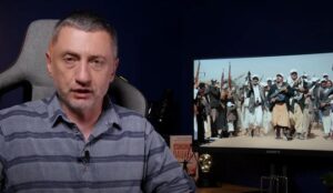 Как "дикаpи в тапочках" стали новой мировой угрозой  Видео