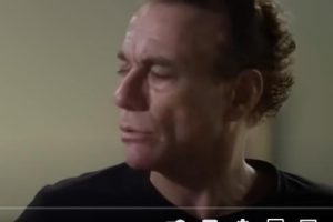 ФИЛЬМ С ВАН ДАММОМ! РАЗЪЯРЕННЫЙ ДИКОН МСТИТ ТЕМ, КТО УКРАЛ ЕГО ПОЧКУ! Фунт плоти!  Видео