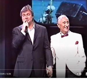 «Много надо ли еврею?» Музыка Алексея Гарнизова, стихи Юрия Гарина  Видео