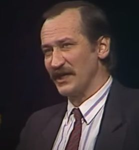 Леонид Филатов. Пародии на поэтов Евгения Евтушенко и Андрея Вознесенского (1991)  Видео