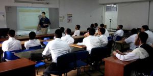 Израиль  Как ультраортодоксальные «студенты» обманывают государство на десятки миллионов шекелей /От редакции/