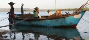 Как северные народы моются, ходят в туалет и хоронят усопших? Всё иначе чем у вас