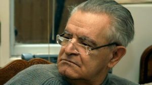 Фазиль Искандер — Толпа ревела: — Хлеба! Зрелищ!