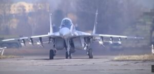 Куда делись 2800 самолётов ВВС Украины с 1992 по 2023 год? Вот кто «подрезал» крылья!  Видео