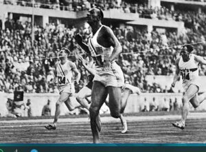 Чернокожий атлет, унизивший Гитлера