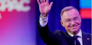 Дуда вновь призвал к размещению ядерного оружия США в Польше