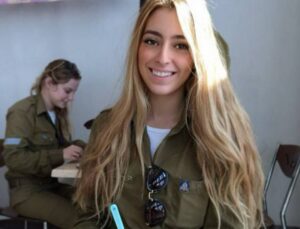 Израиль  Девушки в Изральской армии: самая красивая армия в мире