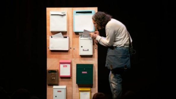 «Кто стучится в дверь ко мне…» Рассказ