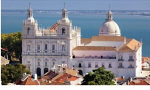 Лиссабон — «город Бога».