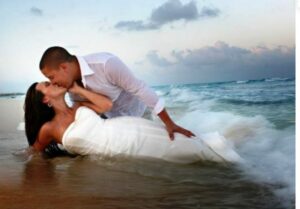 Притча «Чья жена слаще?»