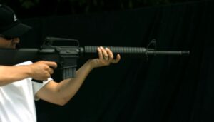 Куда попадет пуля, если выстрелить вертикально вверх? Илья Хель ∙