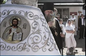 В регионах Украины, захваченных Россией, остается все меньше храмов. Число религиозных общин сократилось вдвое