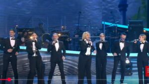 Лайма Вайкуле | Ещё не вечер | Я за тебя молюсь | Я вышла на Пикадилли | Чарли  Видео