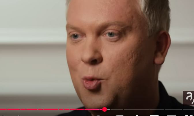 Сергей Светлаков: впервые о жене, дворце Путина, Навальном и выгорании  Видео