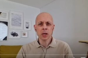 АСЛАНЯН: Реакция Трампа на удар по Сумам ВОЗМУТИЛА МИР! Россиян ОПРАВДЫВАЮТ. Переговорам КОНЕЦ?  Видео