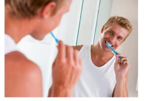 Воспаление десен свидетельствует о болезнях сердца