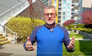 Трамп проиграл Зеленскому и просит пощады. Будущее Трампа в руках Украины.  Видео